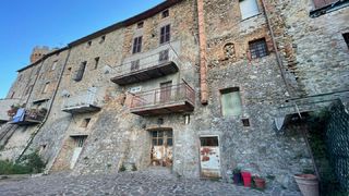 Umbria Terni Ficulle sale apartment balcony