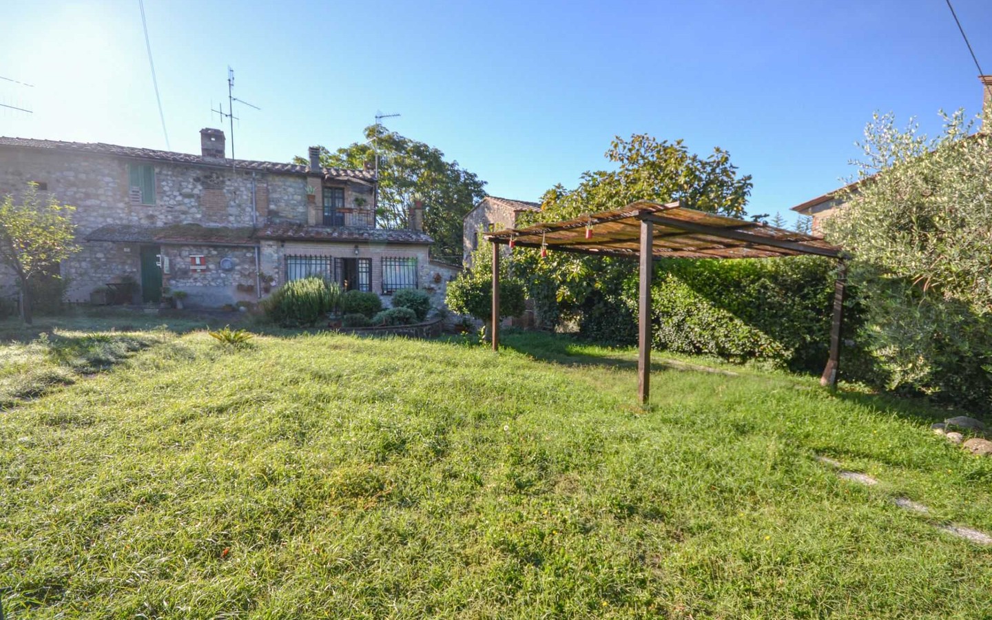 House in Santa Maria - view 1