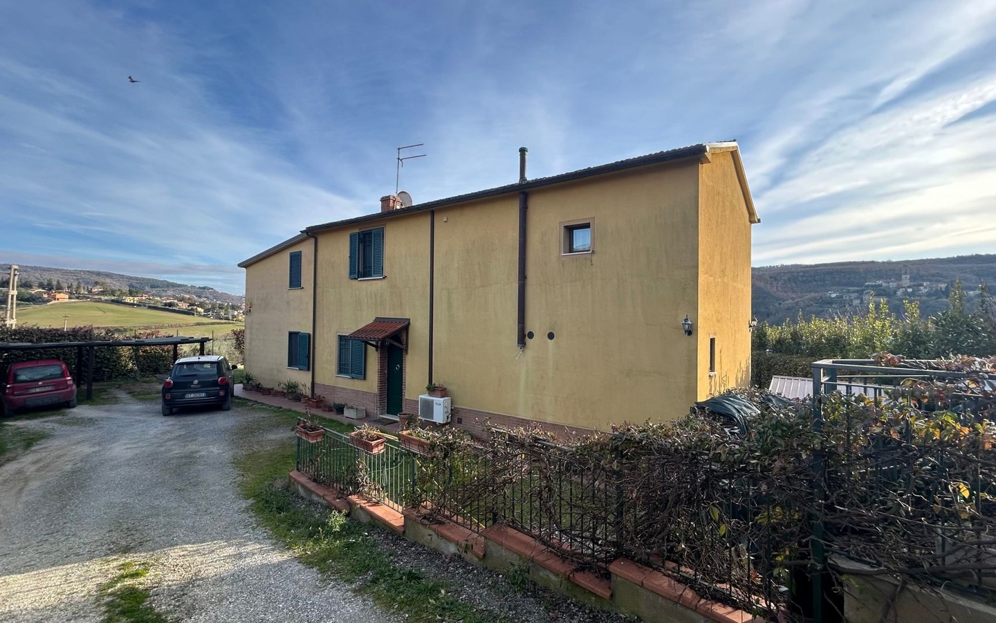 House in Oscano - Image 3