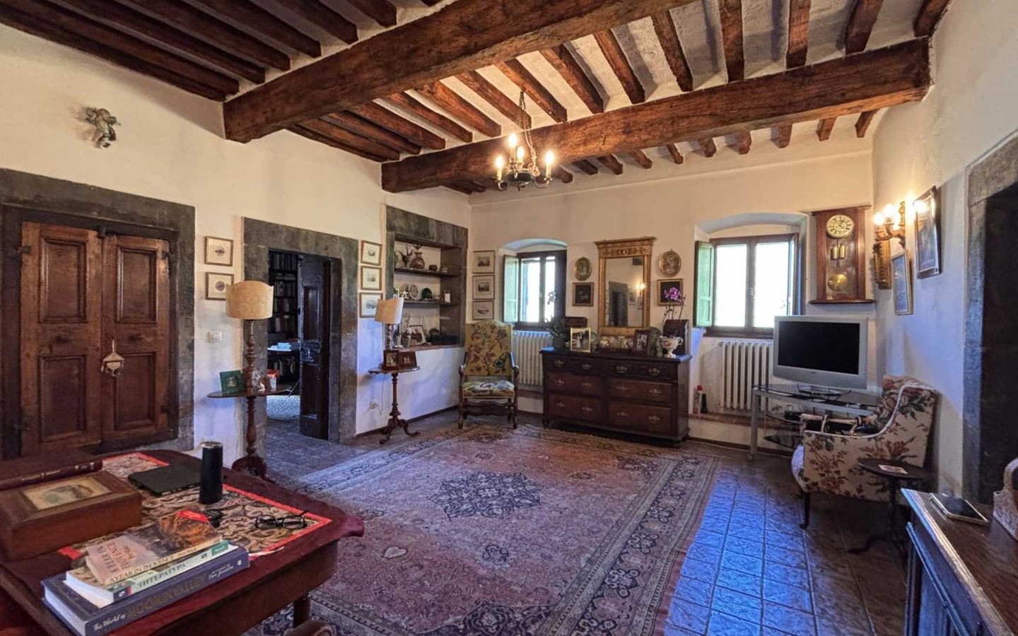 House in Arezzo - Image 4