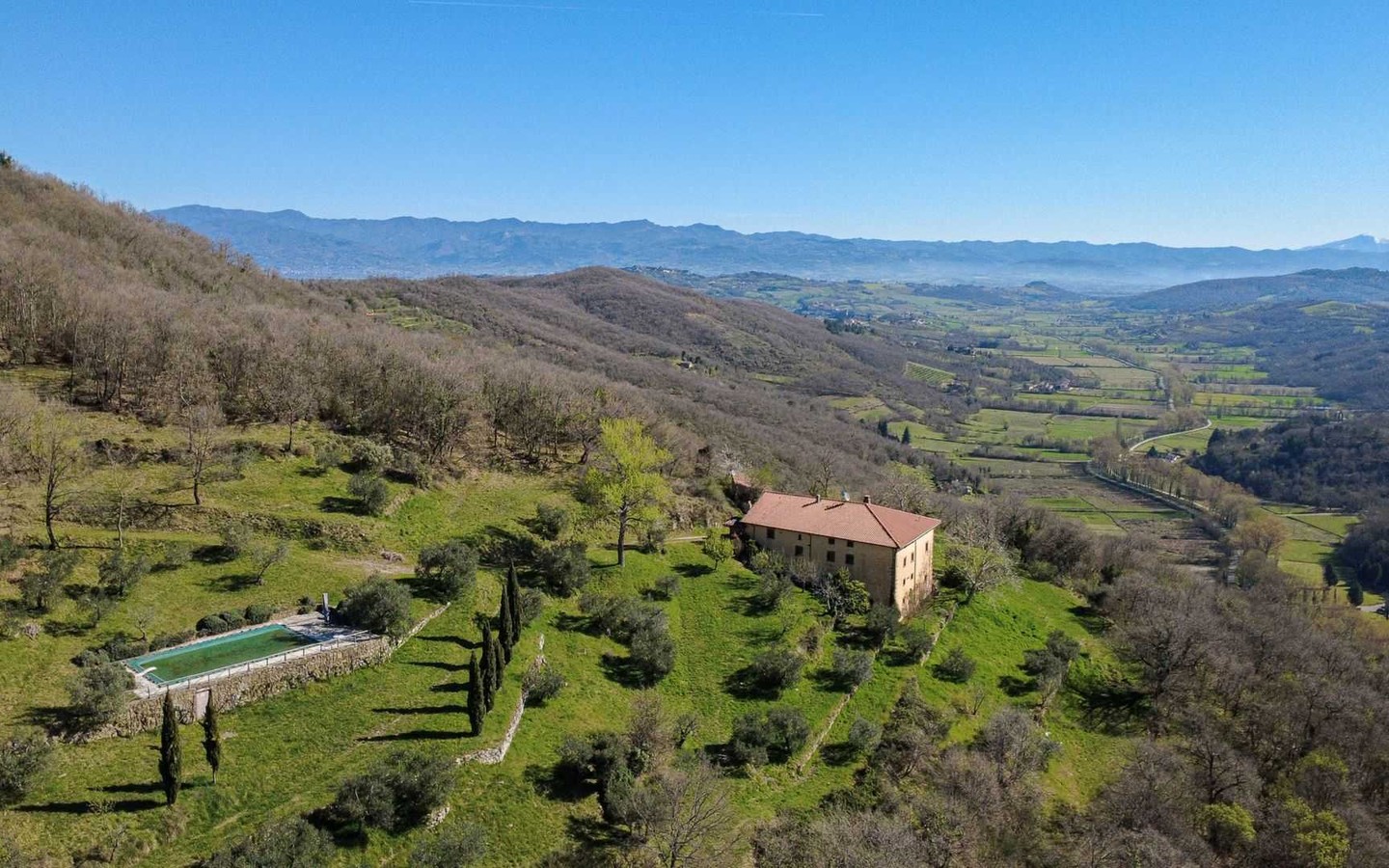 House in Arezzo - view 1