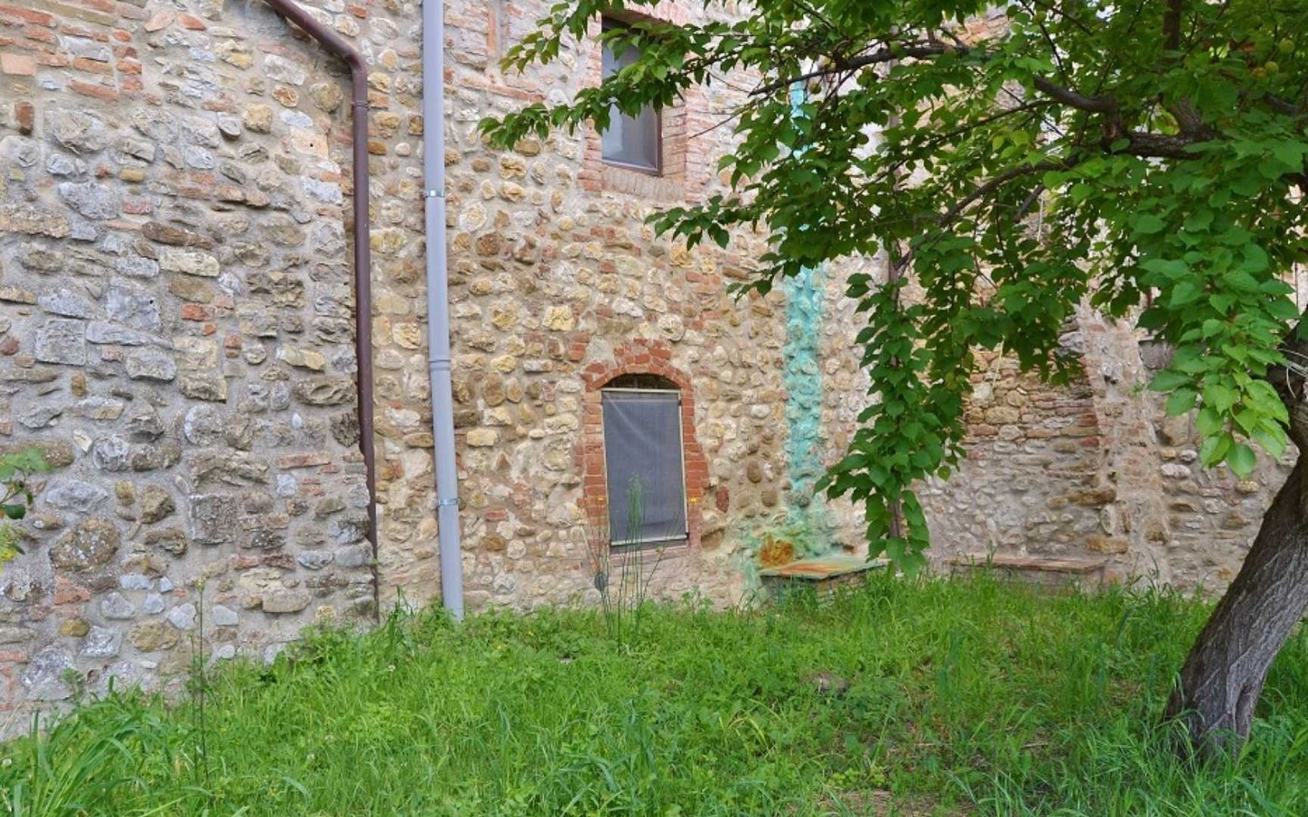 House in Ficulle - view 1
