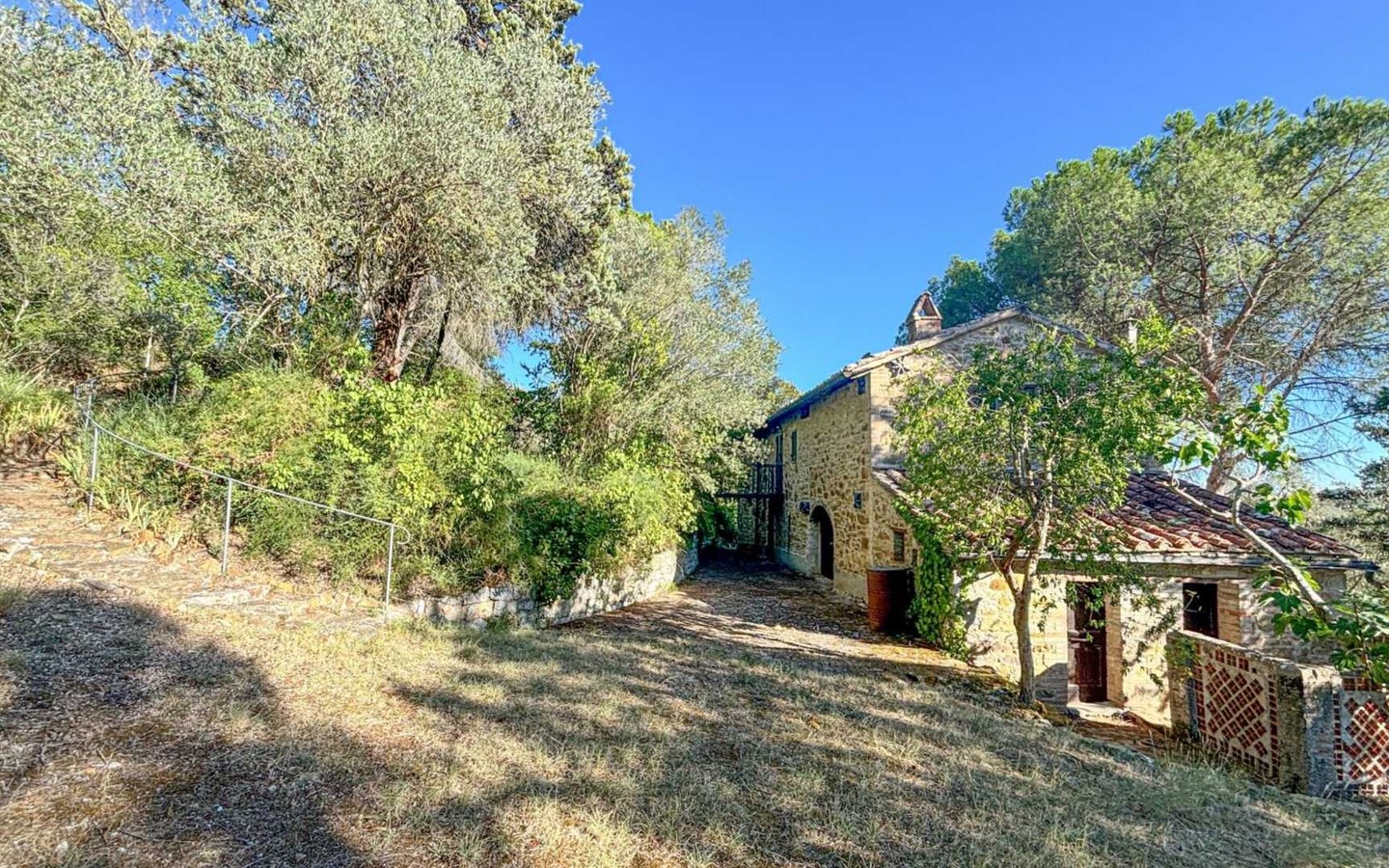 House in Magione - view 1
